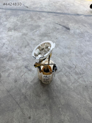 BMW F40 11D YAKIT ŞAMANDIRASI