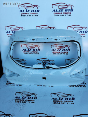 Renault clio 5.5 bağaj kapağı