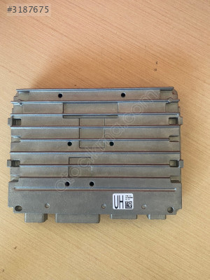 TOYOTA RAV4 COROLLA AMFİ NAVİGASYON CONTROL ÜNİTESİ PW650-00044