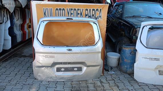 ford tourneo courier bagaj kapağı