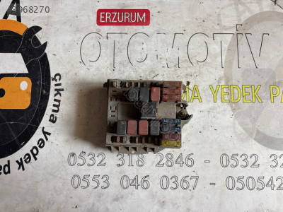 46752706 FİAT DOBLO 1.9 Düz Orijinal Çıkma Sigorta Kurusu