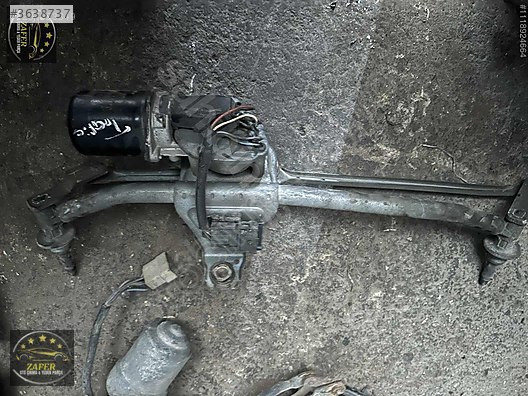 RENAULT TRAFİC ÖN CAM SİLEGEÇ MOTORU ZAFER OTO DAN
