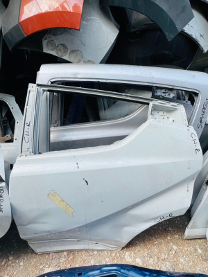 Yeni kasa Toyota chr çıkma arka sol kapı