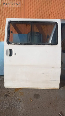 MİTSUBİSHİ L300 SOL SÜRGÜLÜ KAPI