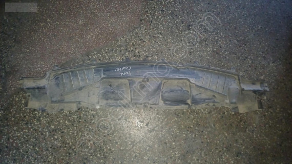 Ford Courier ön cam ızgara alt plastik