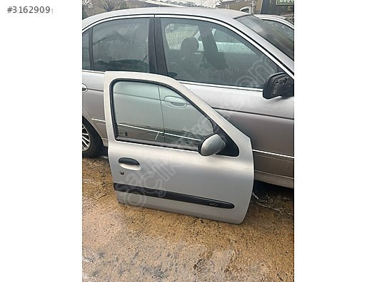 RENAULT SYMBOL 2006 SAĞ ÖN KAPI DOLU HATASIZ ORJİNAL 05305115921