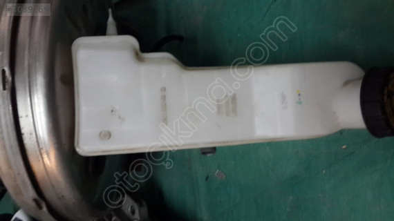 Mercedes A B CLA GLA  HİDROLİK DEPOSU A2464300202