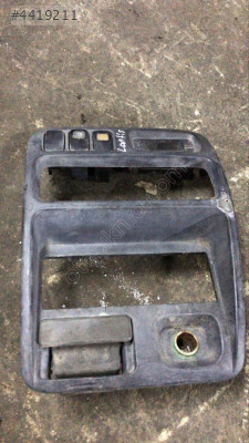 Mazda lantis teyp çerçevesi