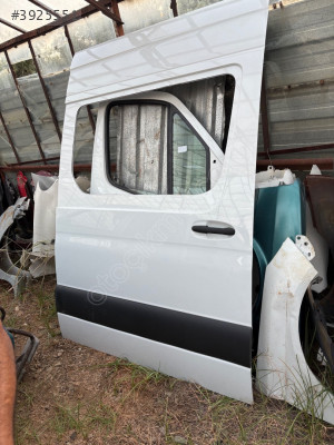Mercedes Sprinter orta kapı