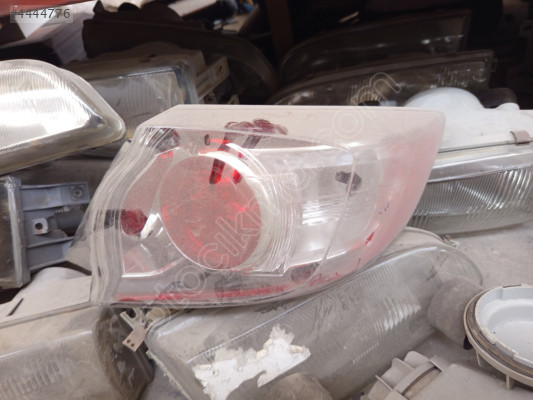 Mazda 3 sağ arka stop