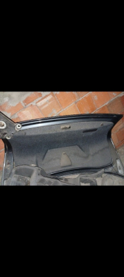 Audi A4 B6 dolu bagaj kapağı