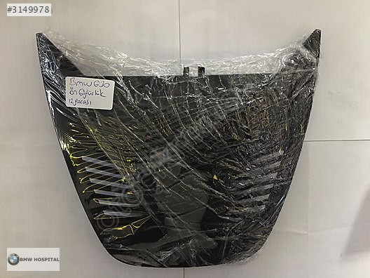 BMW G30 ÖN GÖĞÜSLÜK IZGARASI ( ORJİNAL )