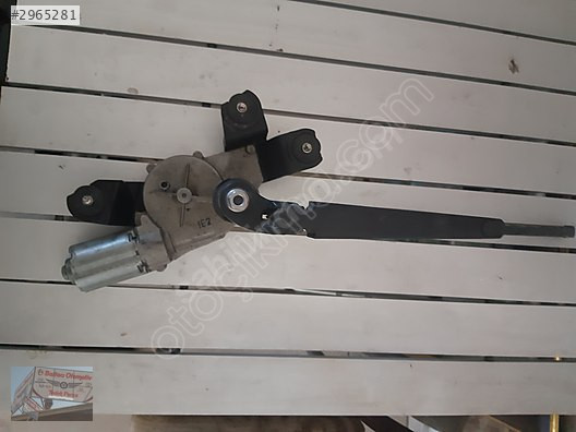 Kia Ceed 2012-2018 Arka Silecek Motoru ve Kolu Komp. 98700-A2500