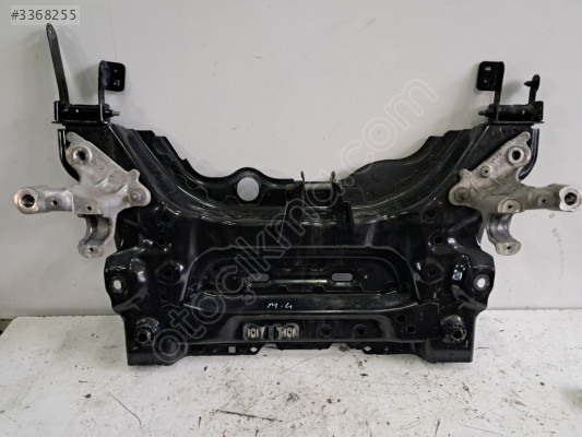 RENAULT MEGANE 4 TRAVERS