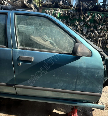 RENAULT 19 SAĞ ÖN KAPI ÇIKMA