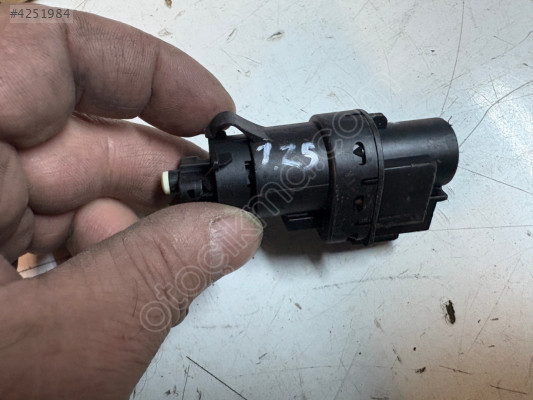 FORD FİESTA FREN MÜŞÜRÜ