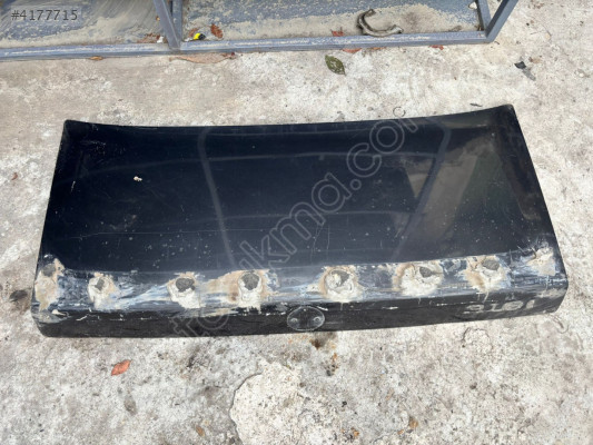 BMW E21 ÇIKMA BAGAJ KAPAĞI