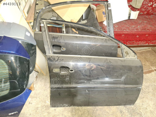 ÖZMEN OPEL VECTRA C ÇIKMA SAĞ ÖN ARKA KAPI