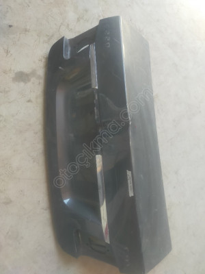 MERCEDES E220 (C207) BAGAJ KAPAĞI A2077500175