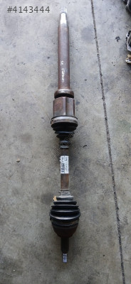 Ford connect çıkma sag aks