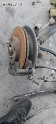 Lada Vega Sol Ön Taşıyıcı