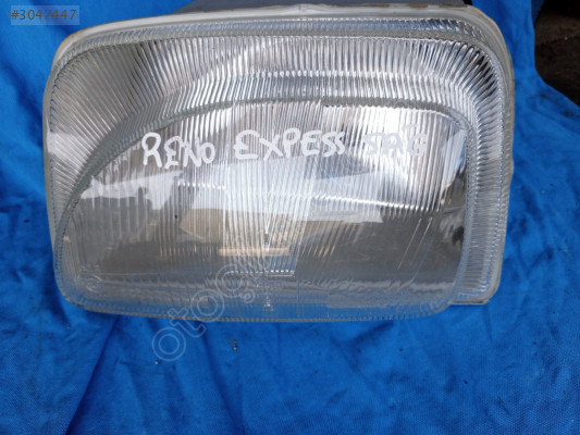 RENAULT EXPRESS SAĞ FAR