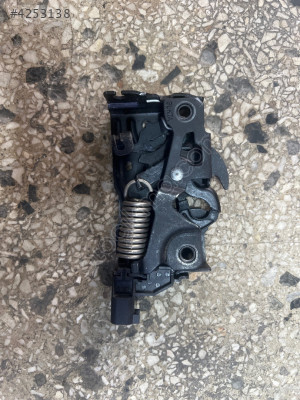 Focus Kaput kilidi jx7a 16700ae