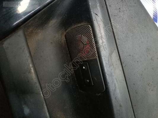 OPEL VECTRA C SİGNUM SOL ARKA CAM DÜĞMESİ