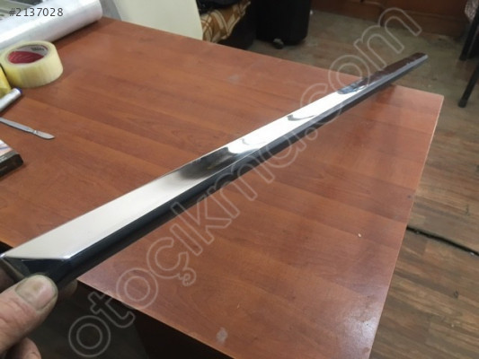 Volvo S90 V90 Sol Ön Kapı Bandı Çıtası 31420387 ORJ ÇIKMA