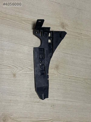 OPEL VECTRA C MAKYAJLI SAĞ ÖN TAMPON BRAKETİ