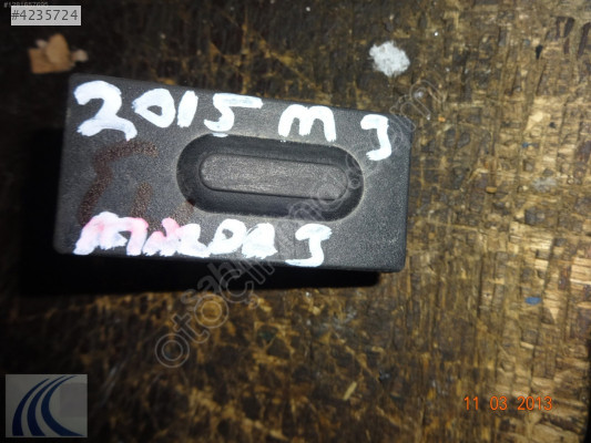 MAZDA 3 2014 ÇIKMA BAGAJ AÇMA KOLU