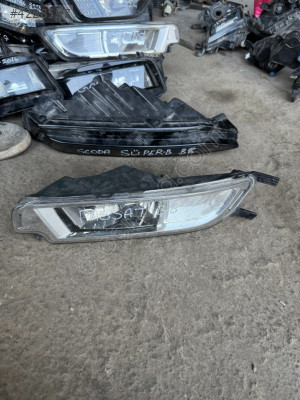 VW PASSAT B8 SİS FARI ÇIKMA ORJİNAL