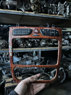 MERCEDES W203 ÇIKMA DÖRLÜ TUŞU