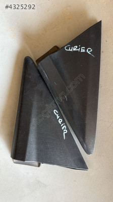 2016 FORD COURİER ÇIKMA ORJİNAL ÇAMURLUK ÜÇGEN BAKALİTLERİ