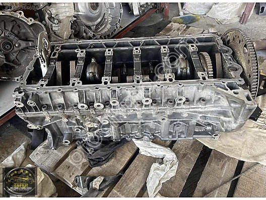 BMW 6 SİLİNDİR 24 VALF KARANI M52
