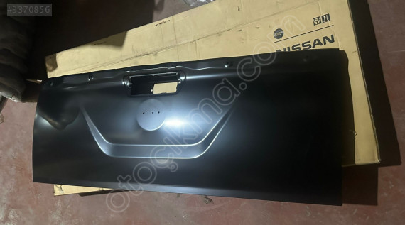 K3400-4JEMA NİSSAN NAVARA BAGAJ KAPAĞI
