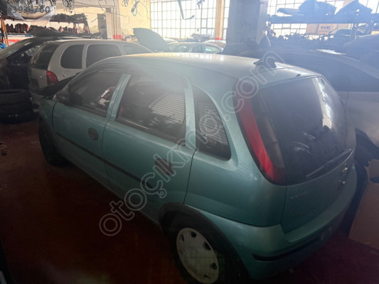 OPEL CORSA KAPI ÇIKMA