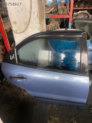 FIAT MAREA SAĞ ARKA KAPI GÜÇMANLAR OTO 05301378692