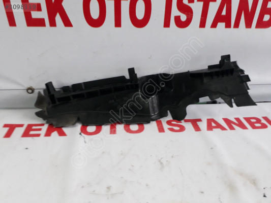 Mercedes VİTO 447 RADYATÖR ÇERÇEVESİ SOL A4475050930