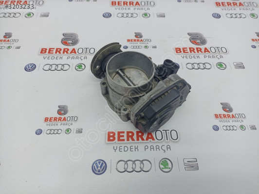 078133063AN VW AUDİ 2.8 GAZ KELEBEĞİ