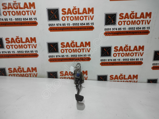 RENAULT CLİO-3 ÇIKMA DEBRİYAJ PEDALI OEM; 8200727352