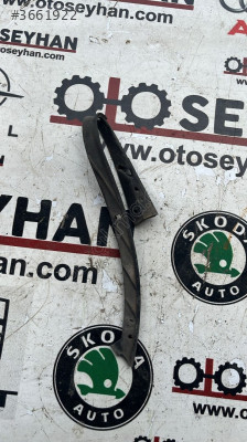 Volkswagen Passat b8.5 b8 sol far çerçeve lastiği