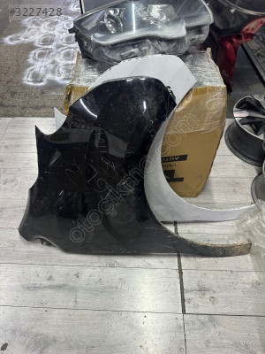 PEUGEOT EXPERT ÖN SAĞ ÇAMURLUK