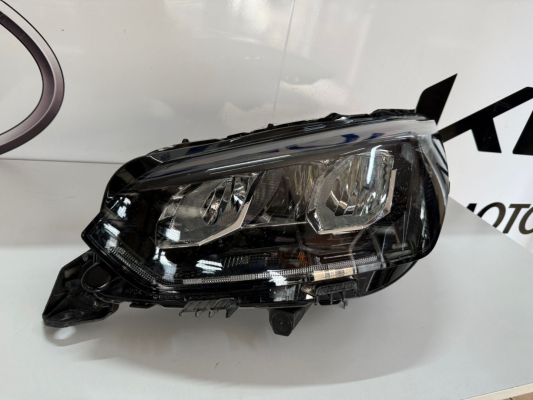 PEUGEOT 208 LEDLİ SOL FAR ORİJİNAL ÇIKMA YEDEK PARÇA