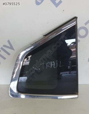 nissan x-trail t32 sağ arka kelebek cam (son fiyat)