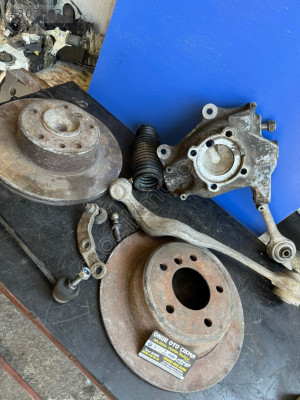BMW E39 SOL TARAF SET TAŞIYII