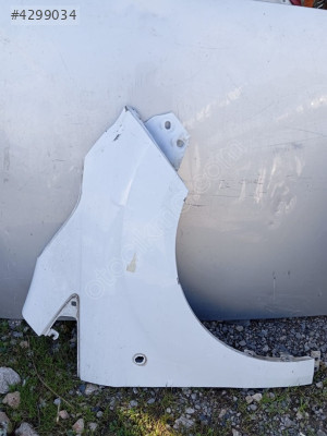 2018-23 FORD COURİER SAĞ ÖN ÇAMURLUK ÇIKMA ORJİNAL