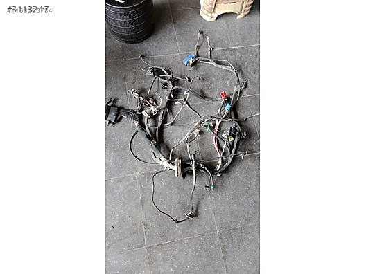 Renault Megane3 1.5 dizel otomatik motor içi tesisatı 10.000 TL