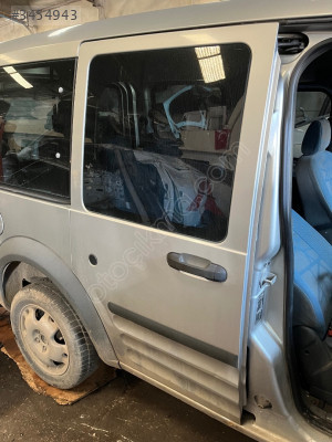 Ford connect sağ sürgülü kapı dolu çıkma orijinal