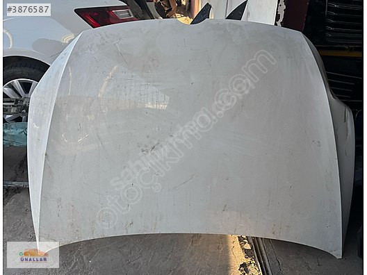 VW Golf 7 Kaput - Ünallar Oto Çıkma Yedek Parça